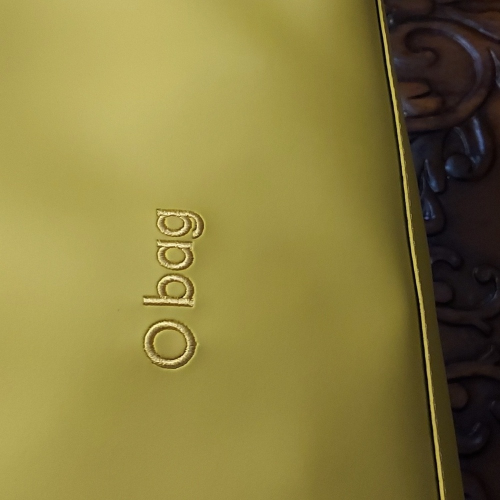 O bag Wide Shell Bag with Strap - Picture 4 of 16